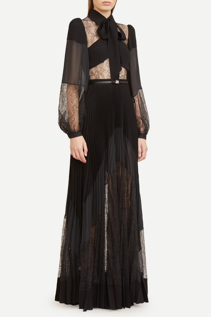 Dimaia Lace Pleated Maxi Dress - Stellouette