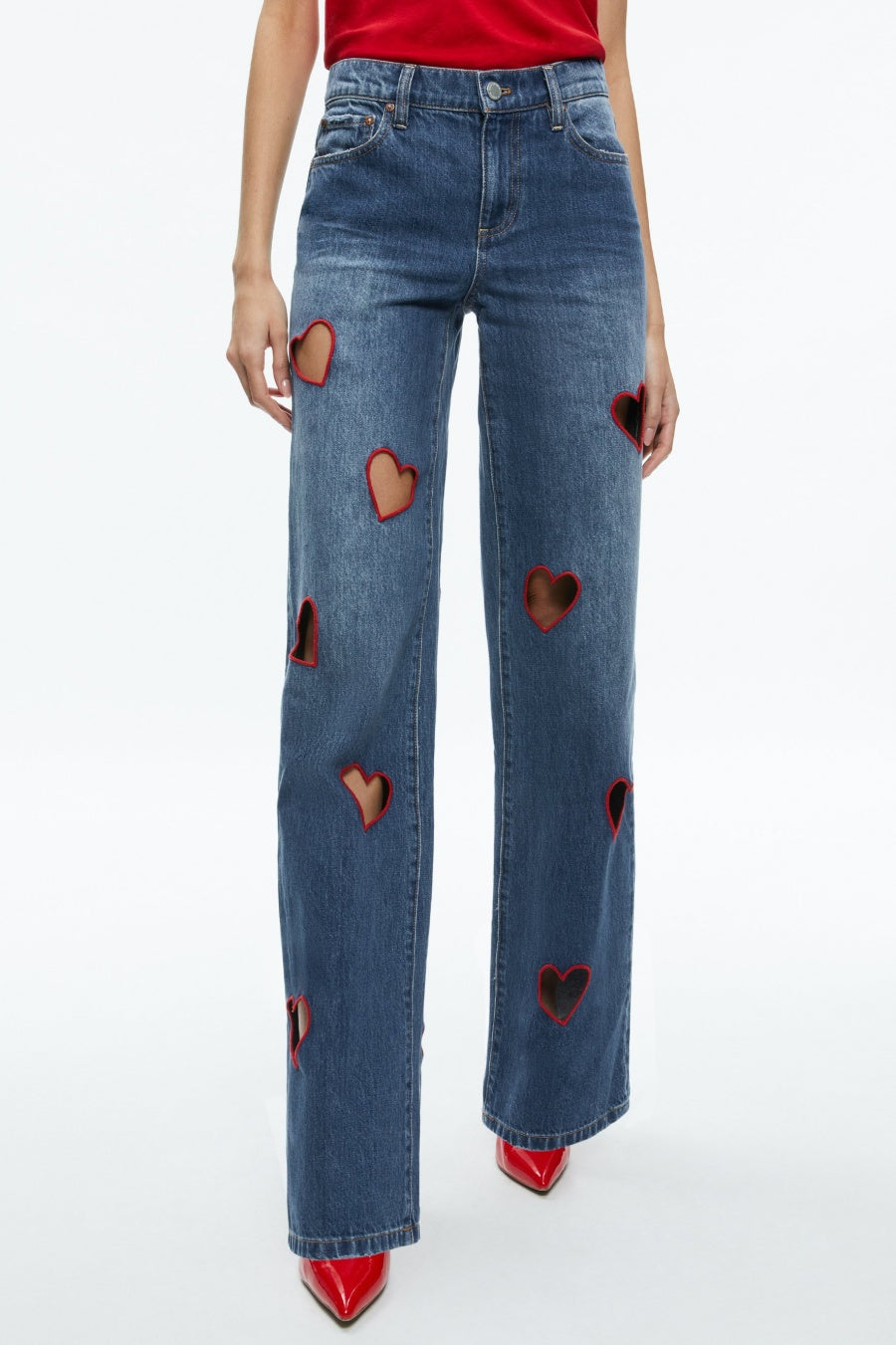 Elowen Heart Embroidered Cutout Jeans - Stellouette