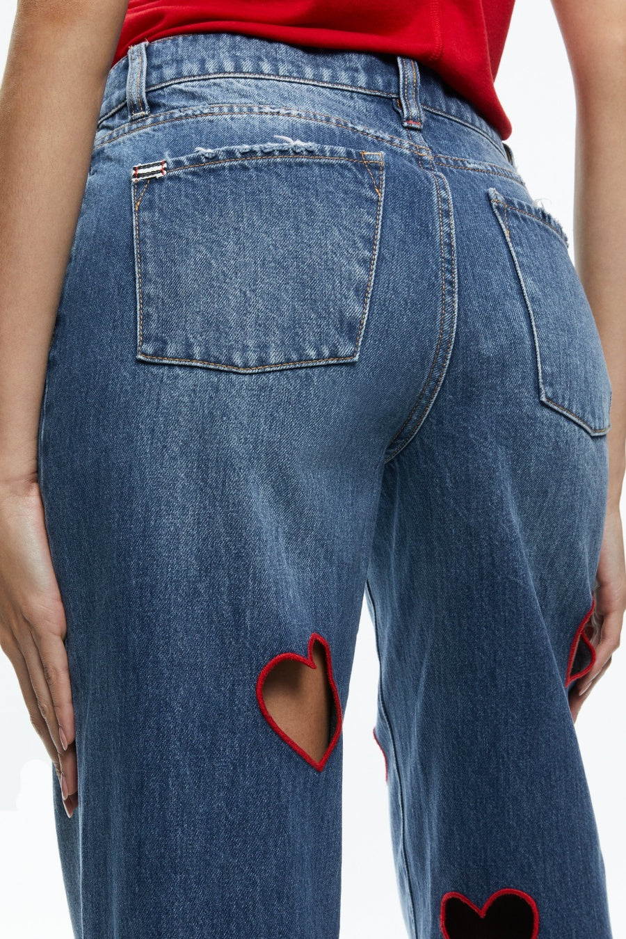 Elowen Heart Embroidered Cutout Jeans - Stellouette