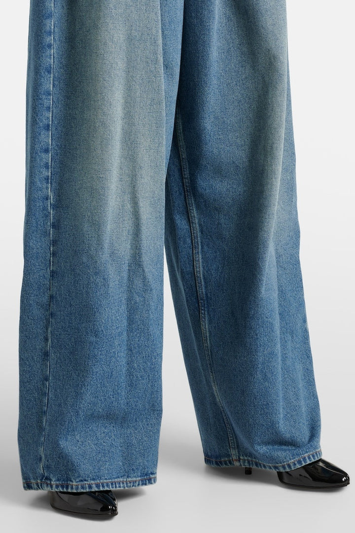 Emryn Ruched Wide-leg Jeans - Stellouette