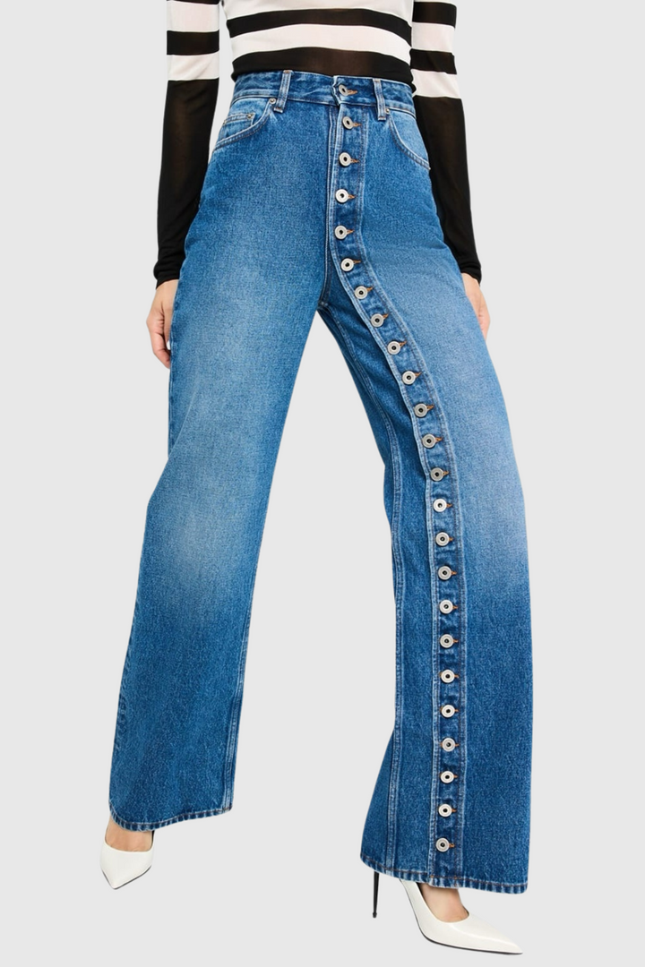 Jannice Asymmetric Button Jeans - Stellouette